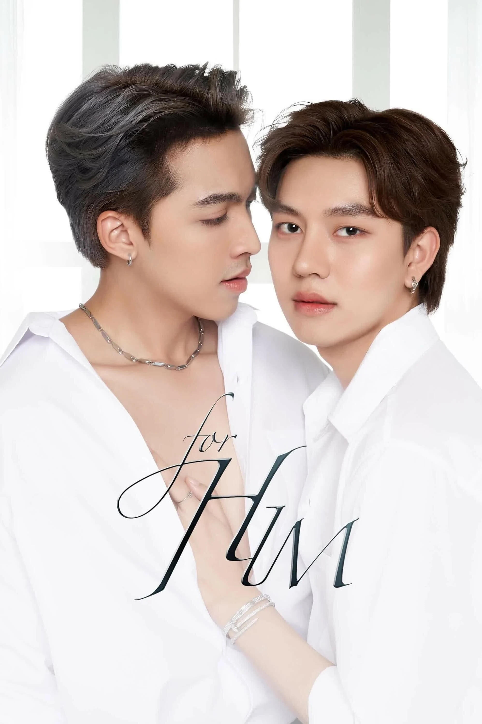 Xem phim For Him - Full HD Vietsub